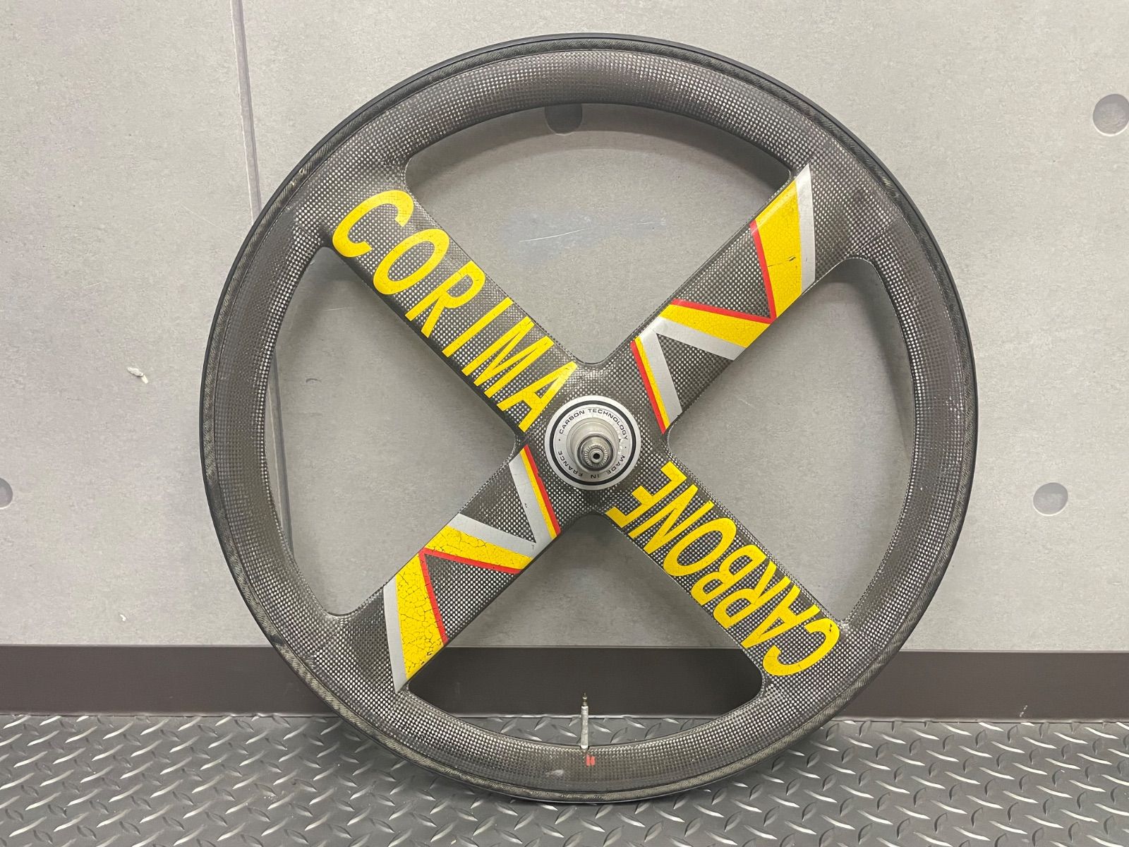 CORIMA カーボン バトンホイール　650c リア □USED□CORIMA コリマ 650C カーボンバトンホイール 後輪のみ エンド