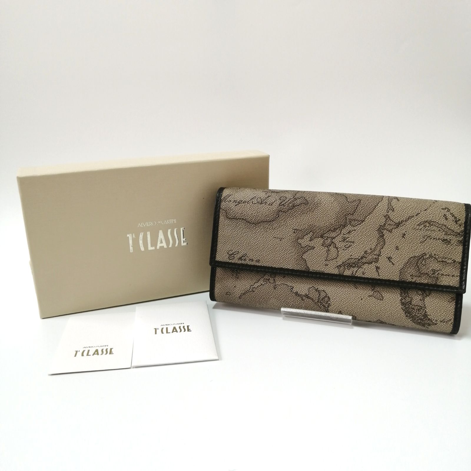 ☆PRIMA CLASSE プリマクラッセ 長財布 ☆ 新品：(箱付) PRIMA CLASSE(プリマクラッセ) / 長財布/--/レディース/W026 6000