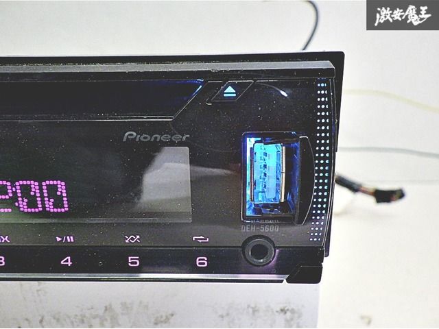 carrozzeria DEH-5600 オーディオデッキ Pioneer Carrozzeria Car