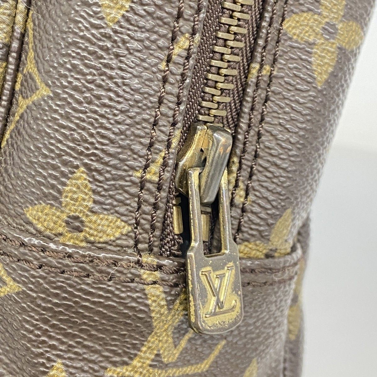 6ab1036】ルイヴィトン ポーチ モノグラム トゥルーストワレット28