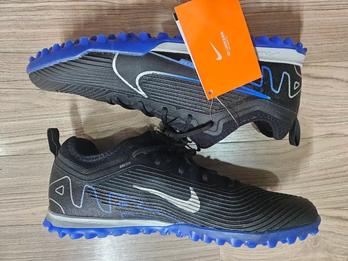 NIKE マーキュリアル ベイパー 15 プロ tf 285 サッカーシューズ