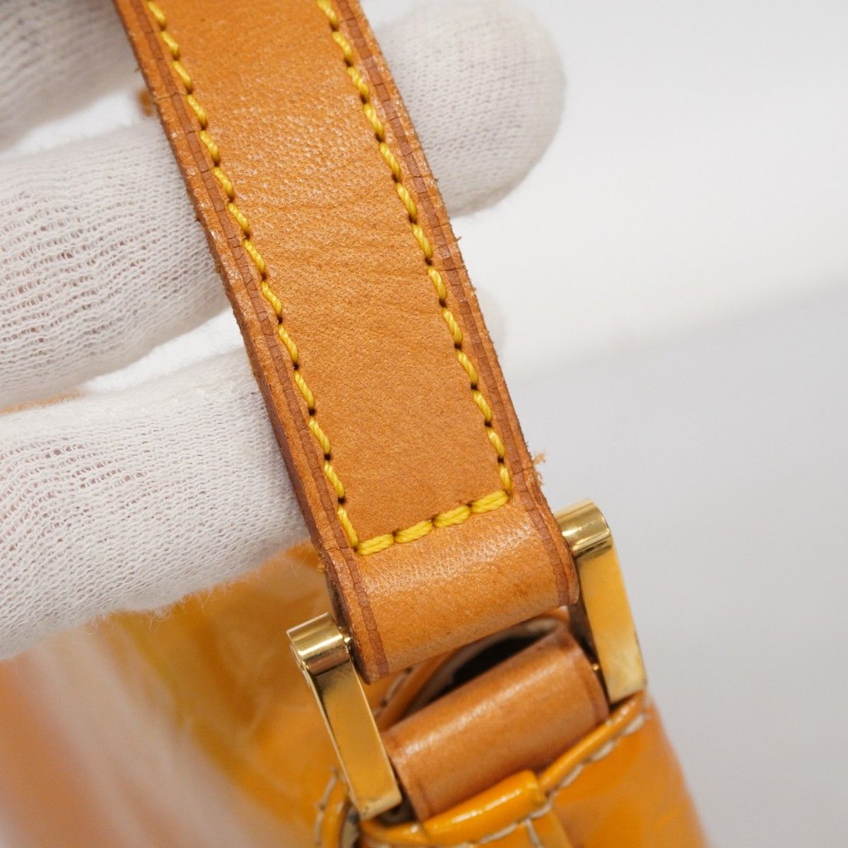 6ab1182】ルイヴィトン ショルダーバッグ ヴェルニ トンプソン  