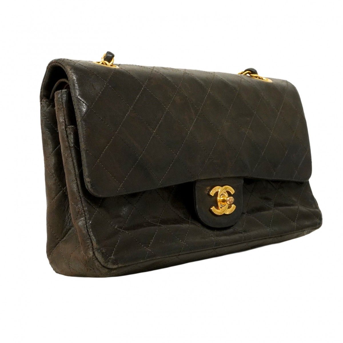 6ab1209】シャネル ショルダーバッグ マトラッセ ラムスキン ブラック