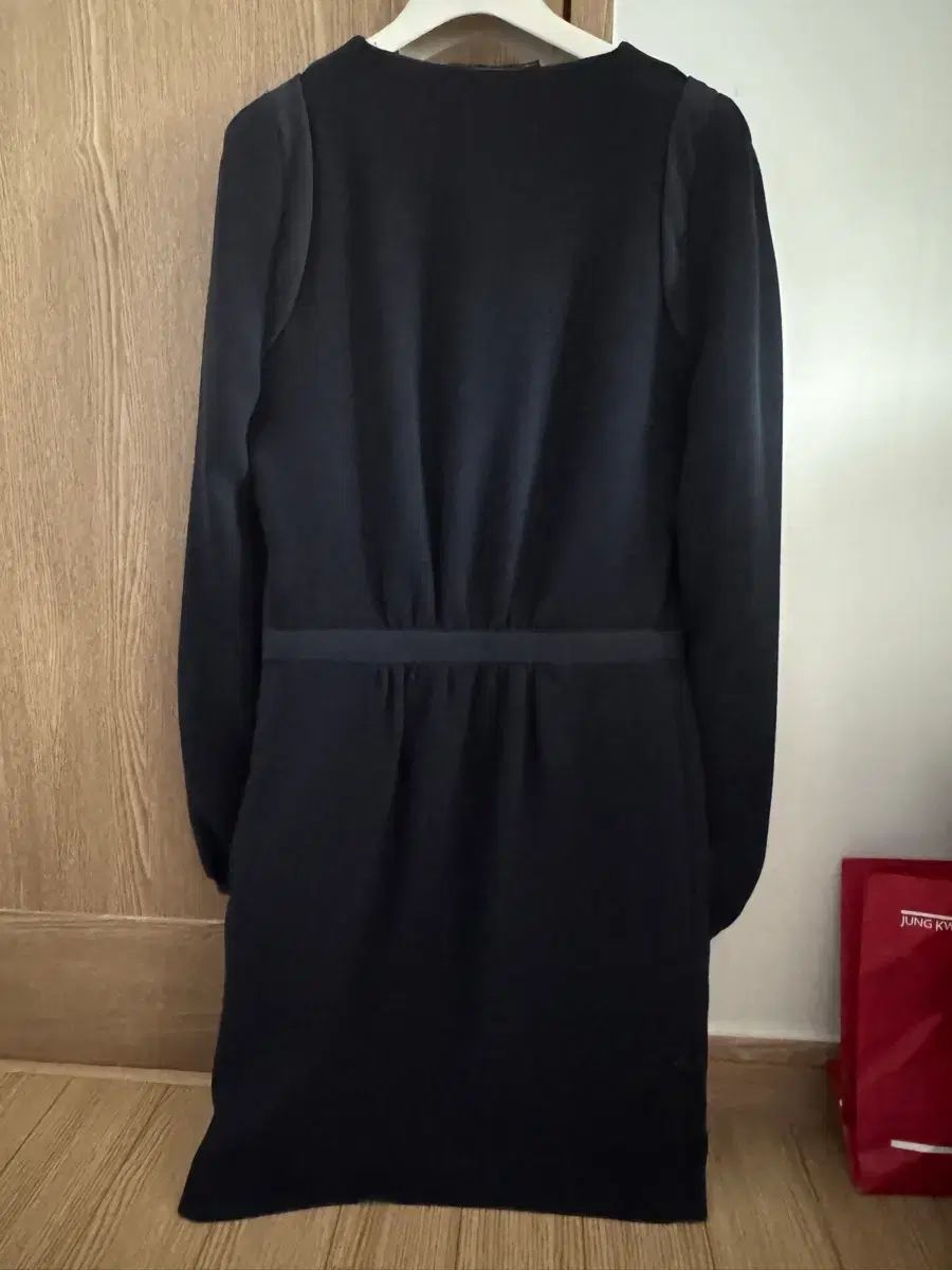 マージュ ブラック ONE PIECE