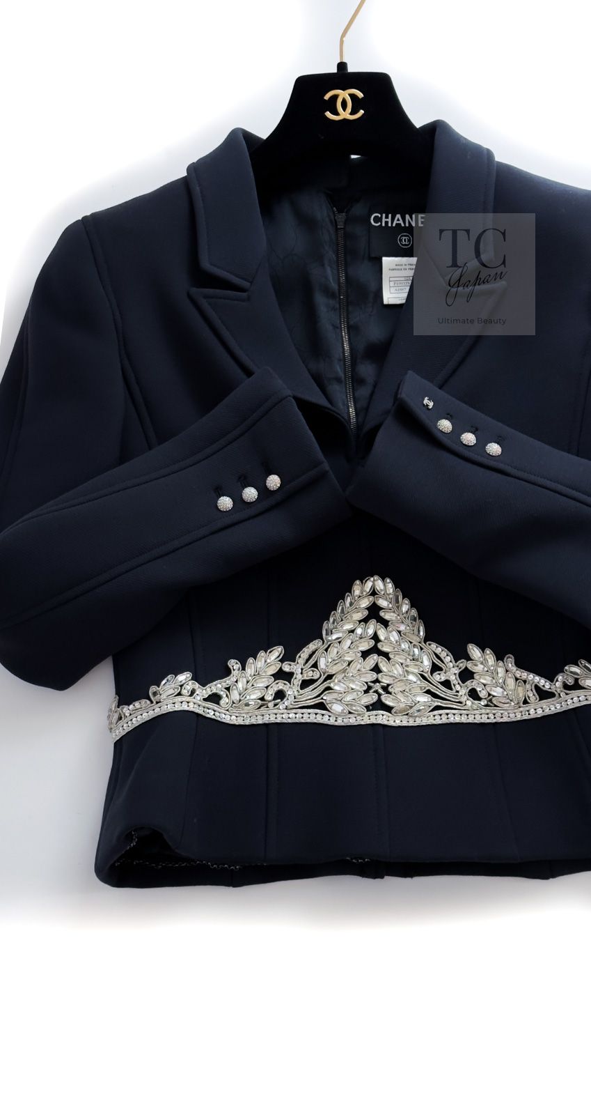 シャネル ジャケット スーツ CHANEL ダークネイビー ウール ヘップバーン風 ラインストーン 王冠 スカート カール・ラガーフェルド 超美品 38 40 CHANEL（シャネル） ジャケット スーツ ダークネイビー ウール