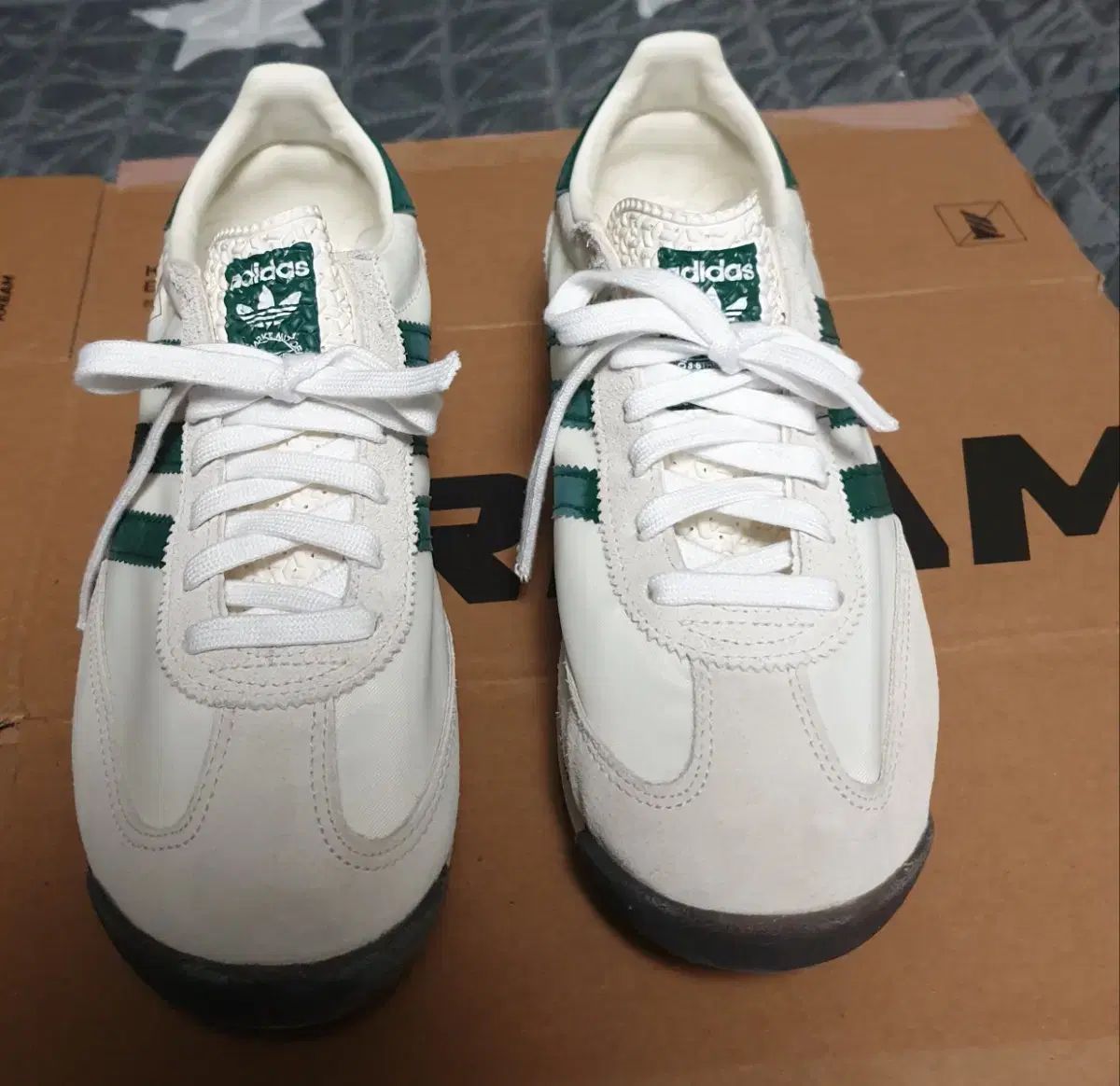  アディダス SL 72 RS クラウド スニーカー グリーン 250 JH 5646 スニーカー 靴