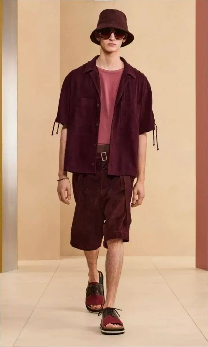 ZARA リミテッドエディション リアル スウェード Tシャツ M