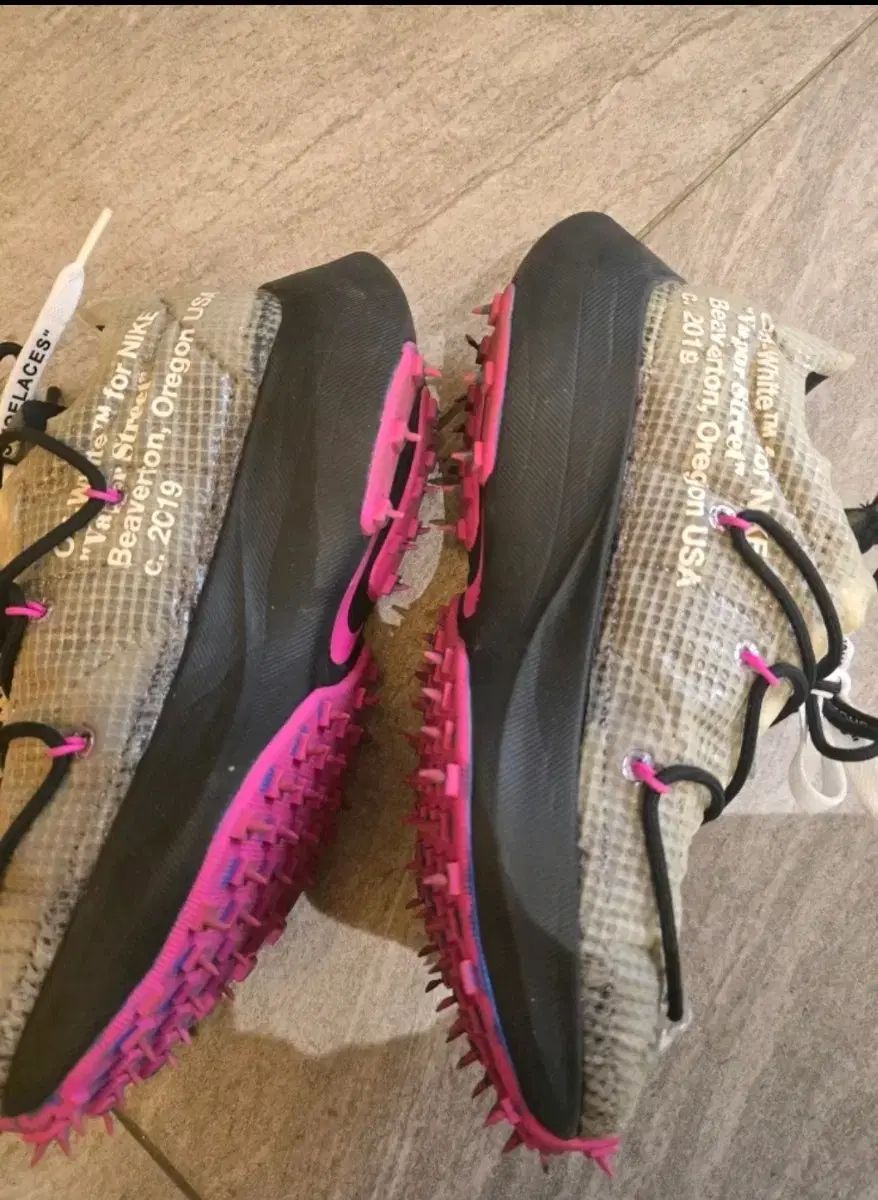 ナイキ x オフホワイト ヴェイパー STREET ピンク