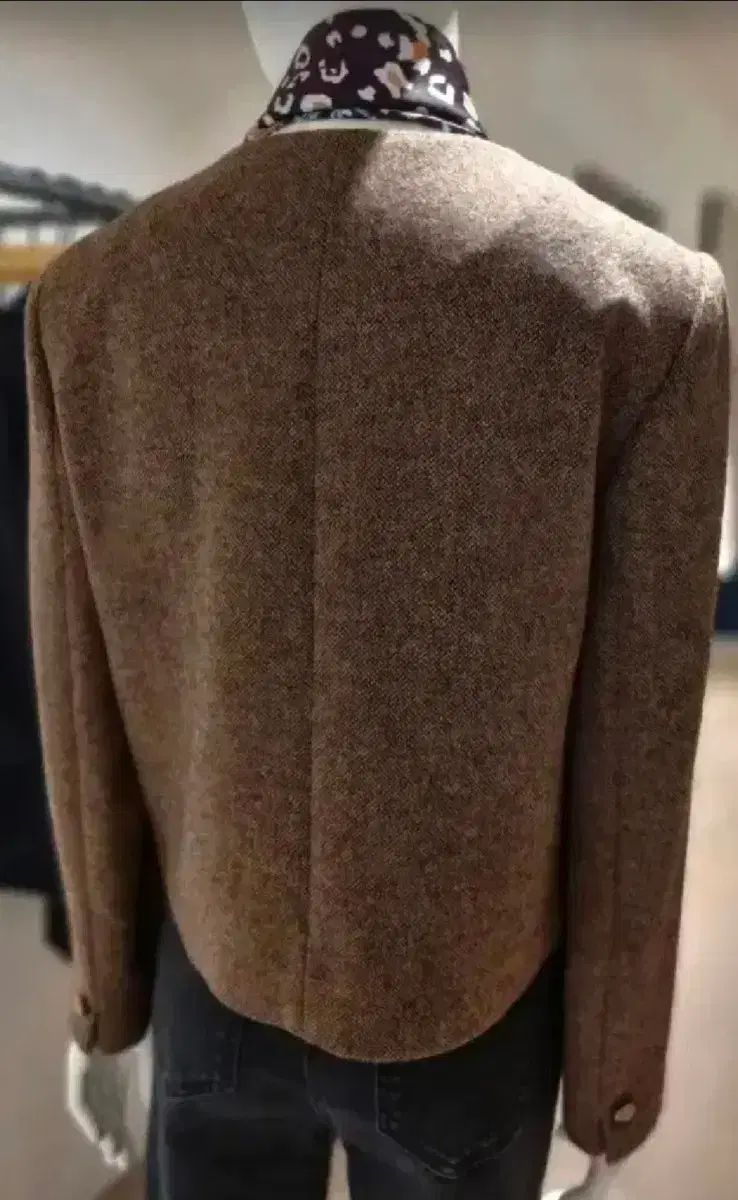  SHESMISS シーズミス ヘリンボーン ゴールド装飾ボタン ポケット装飾 ジャケット キャメル ブラウン テーラードジャケット ジャケット アウター