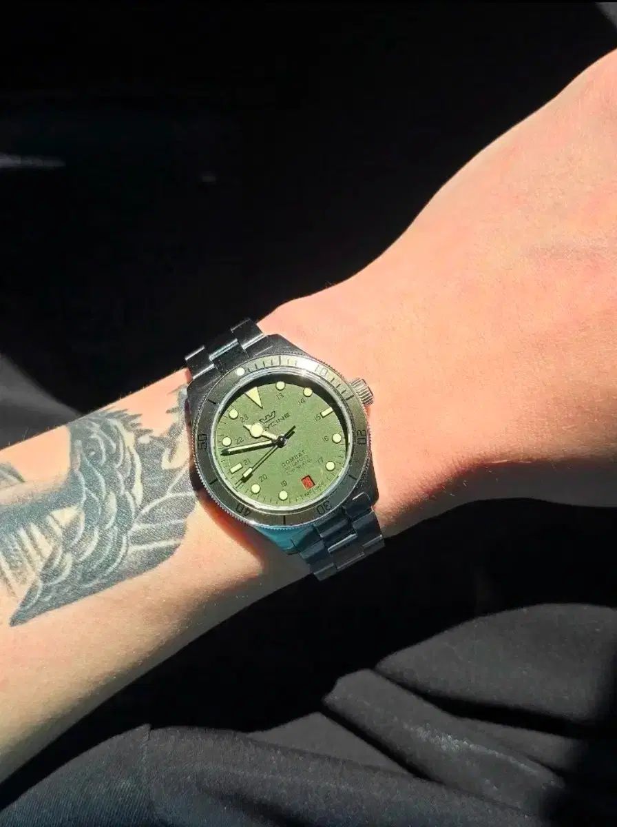 GLYCINE コンバットサブ 36 mm GL 0394