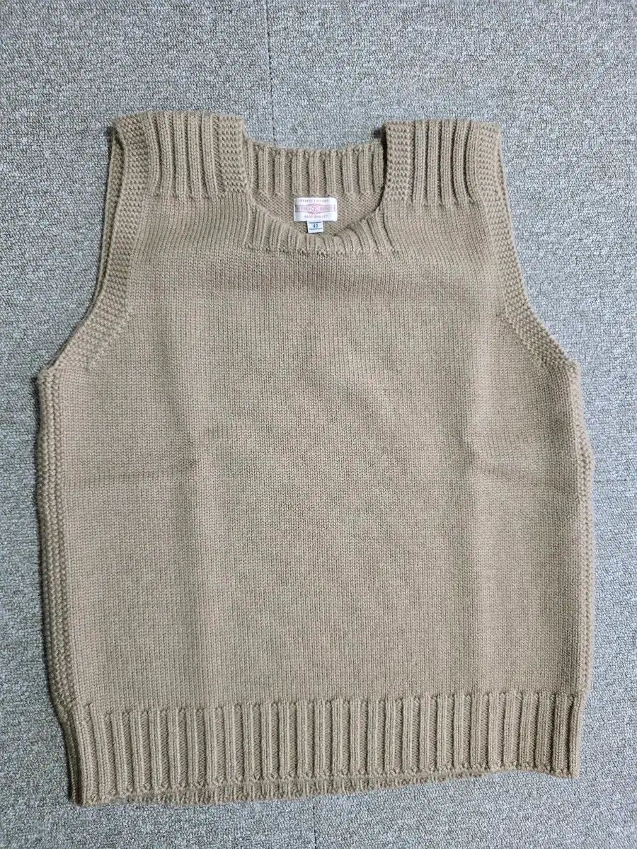 タイムウォーンクロージング ブッチャープロダクツ レッドクロス BEST 42 カーキ At Last-Co アットラスト ベスト