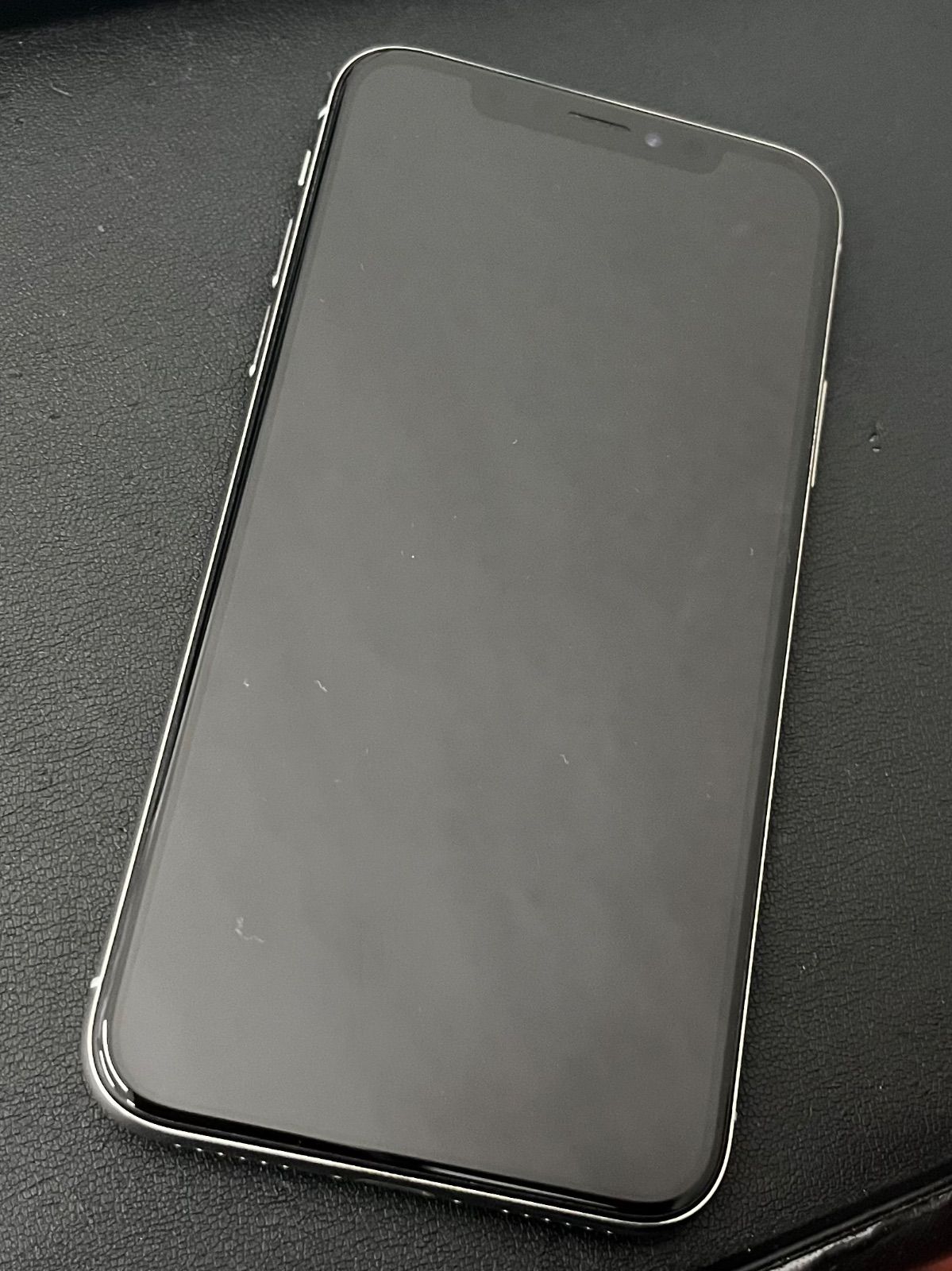 動作品 Apple iPhone X シルバー本体 256 GB 本体のみ I→C-7.0-10.0