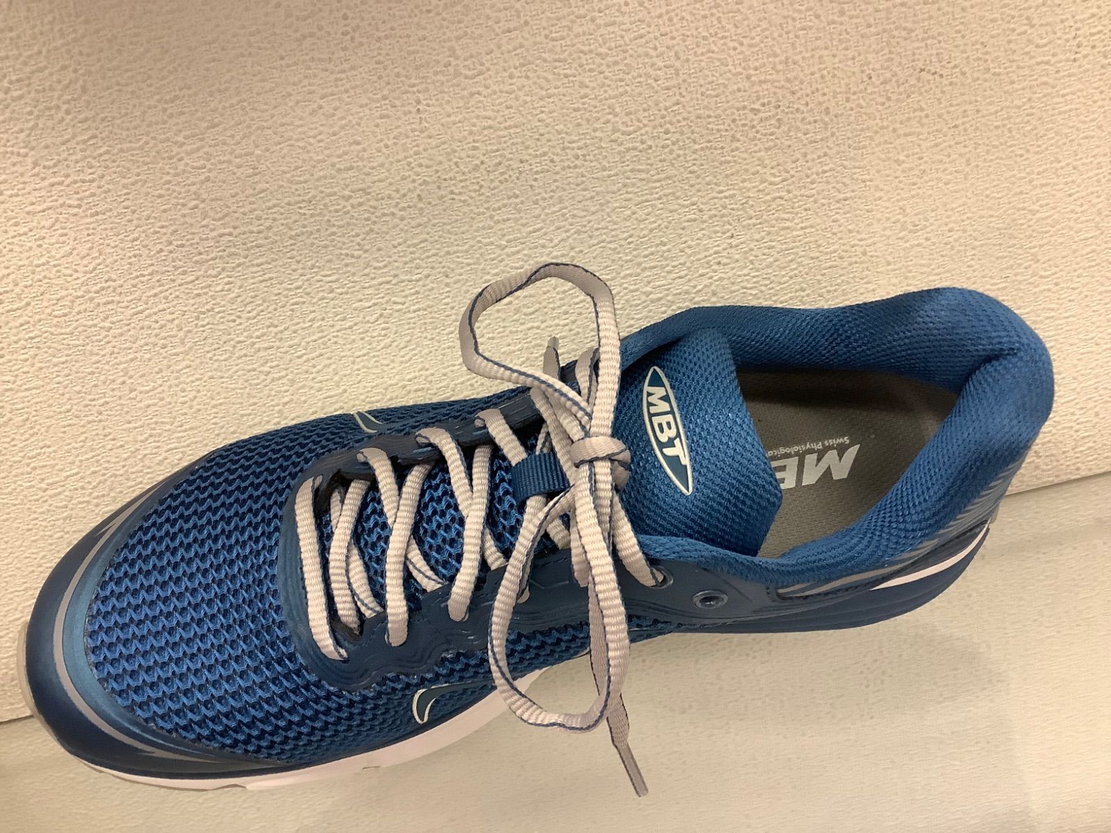 メンズスニーカーコンディショニングスニーカーMBTコロラドX