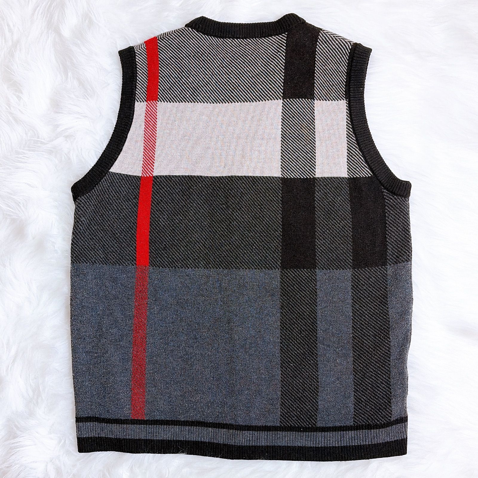 まっち。バーバリー BURBERRYニット ベスト バーバリー ニットベスト メガチェック カシミヤ混 ウール ロゴボタン