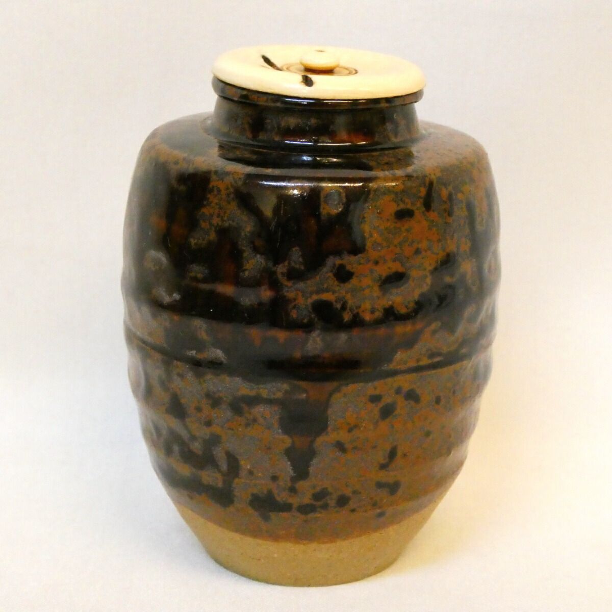 立花大亀老師御書付 赤津焼 加藤錦雄作 銘 松風 瀬戸 茶入 眼鏡箱 虫喰上蓋 肩衝 茶道具