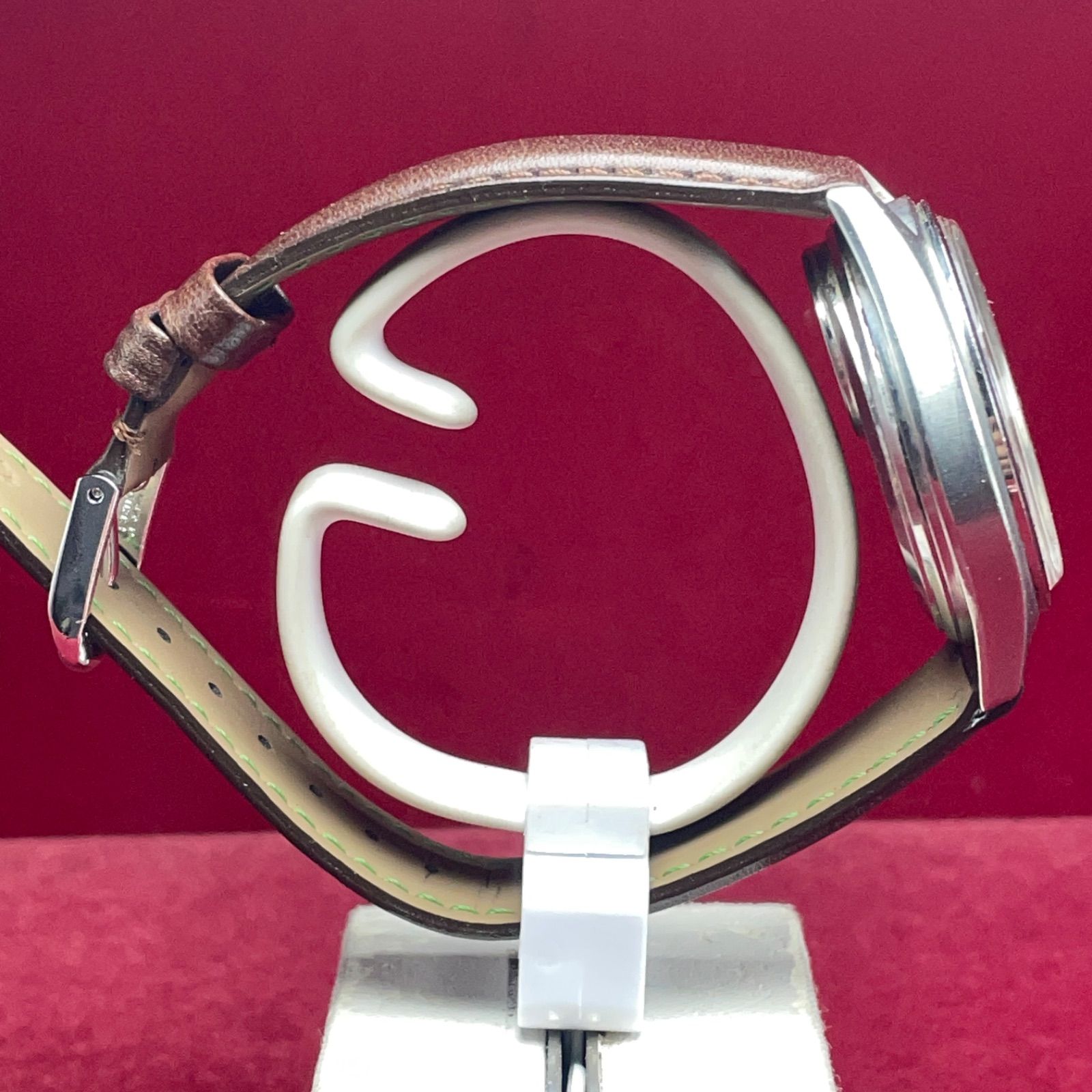 1976年製 SEIKO TYPEⅡ 高級 クォーツ 電池交換済 日本製 ヘソ付 