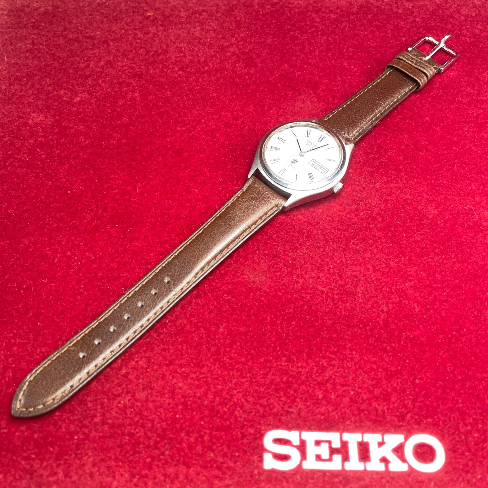 1976年製 SEIKO TYPEⅡ 高級 クォーツ 電池交換済 日本製 ヘソ付 