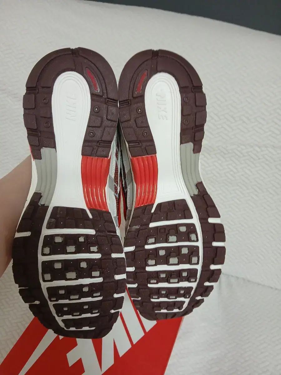  NIKE スニーカー 9万円 フルセット 価格 13万円 スニーカー 靴