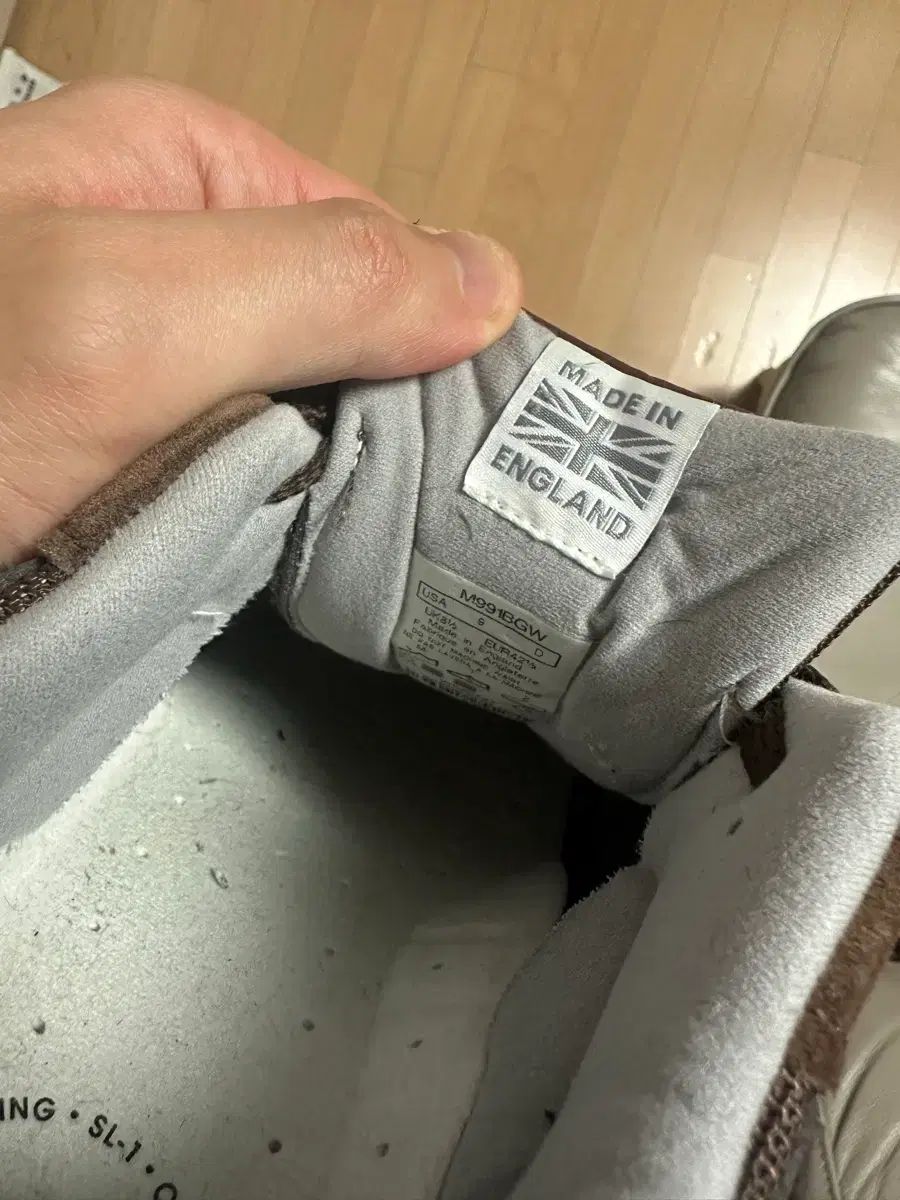 モカブラウン 270