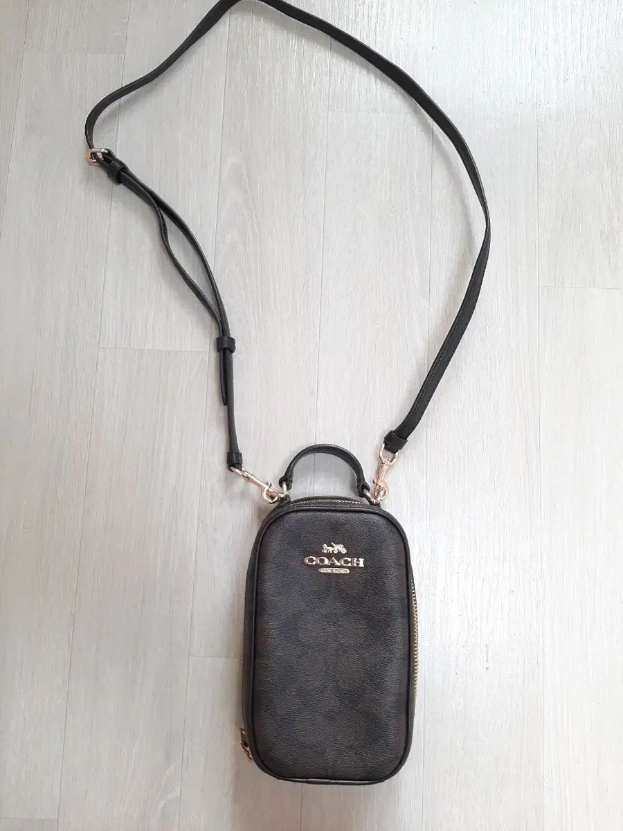 COACH シグネチャー 携帯 ミニ クロスバック