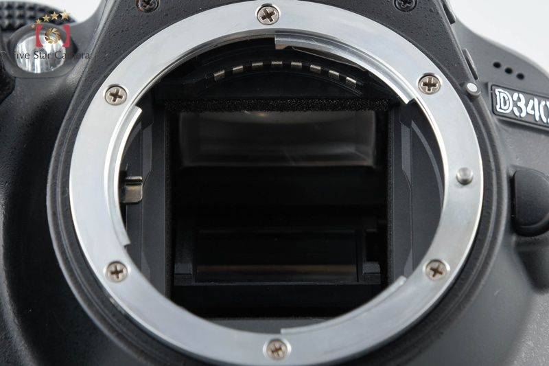 ブラック デジタル一眼レフカメラ