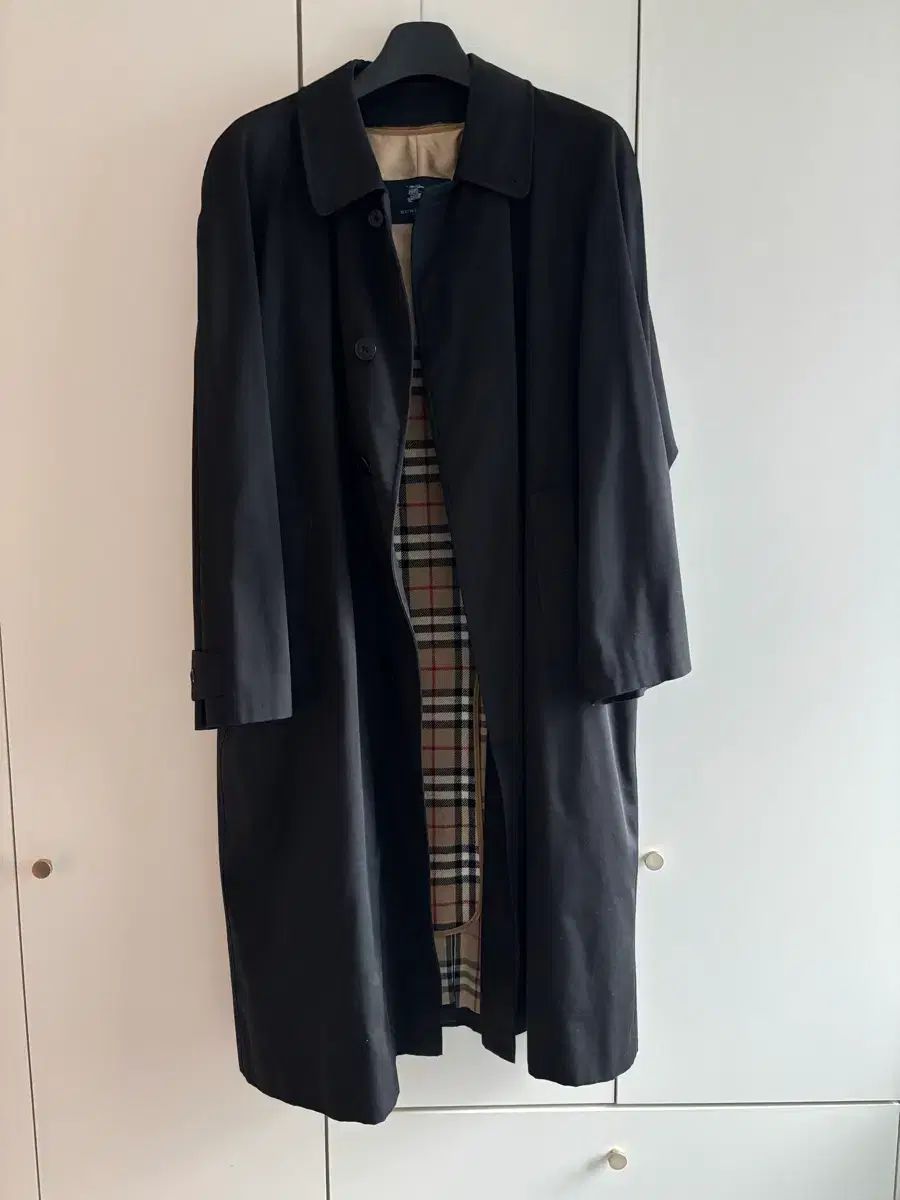 バーバリー ブラック トレンチコート Classic CHECK