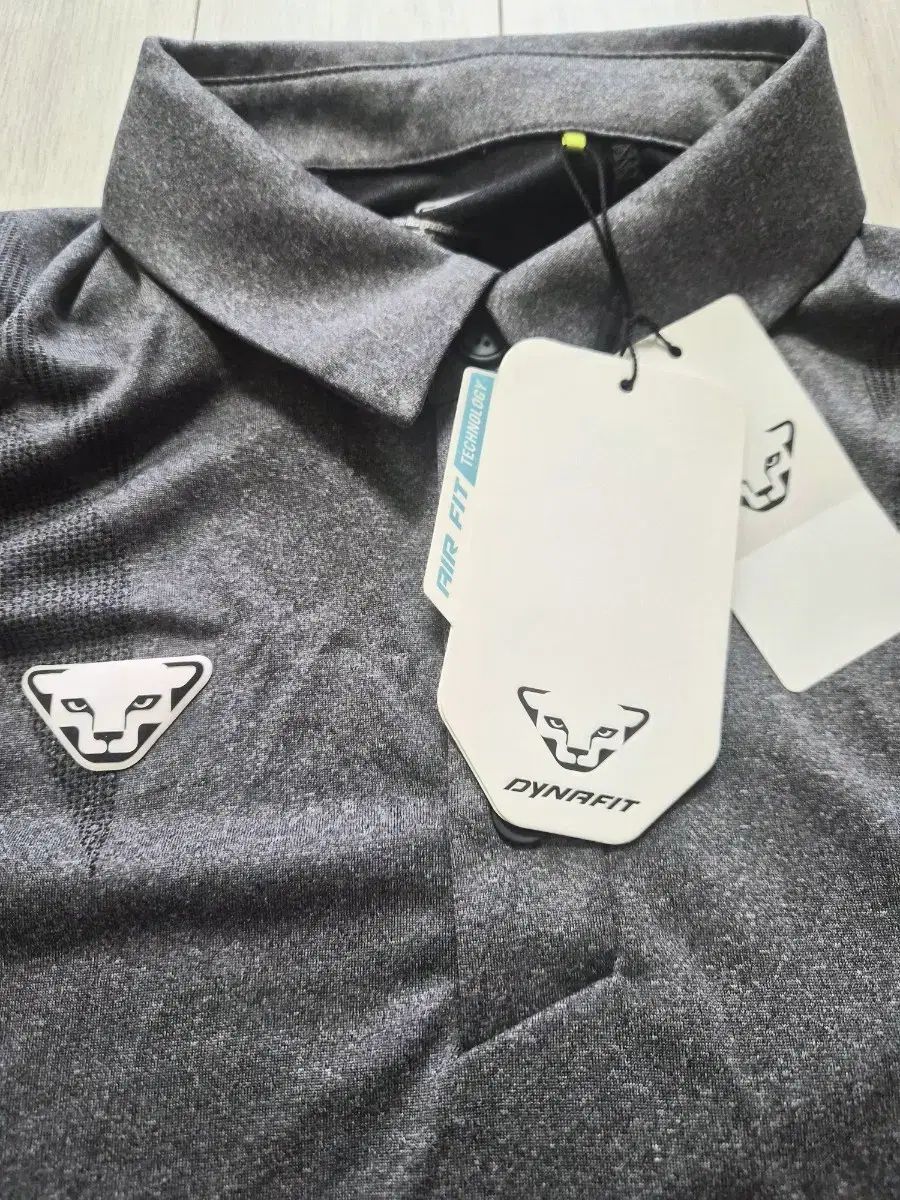 DYNAFIT ディナフィット 機能性 カラーネック 半袖 グレー M 95 ライトアウター チェック柄