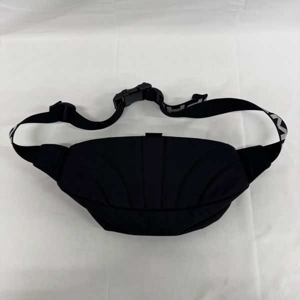 Supreme WaistBagBlack18ss シュプリーム ウエストバッグ Supreme（シュプリーム） 国内正規品 ウエストバッグ ポーチ メンズ
