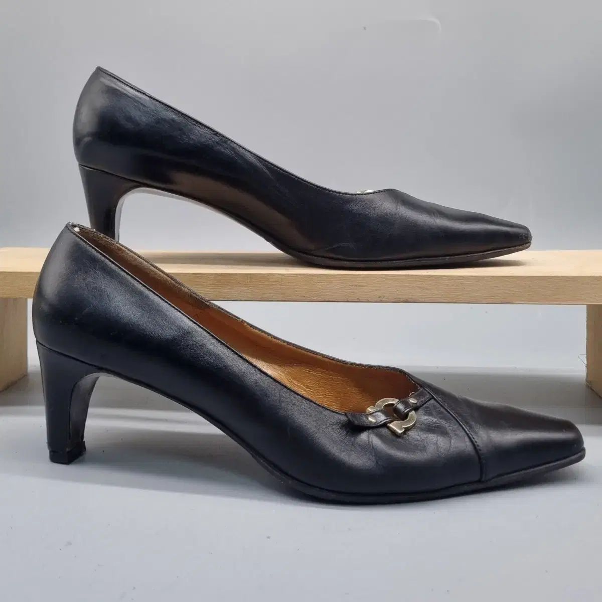 フェラガモ レディースシューズ 24.5 cm ヒール 6