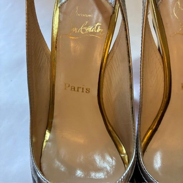 ルブタン CHRISTIAN LOUBOUTIN オープントゥ パンプス ゴールド