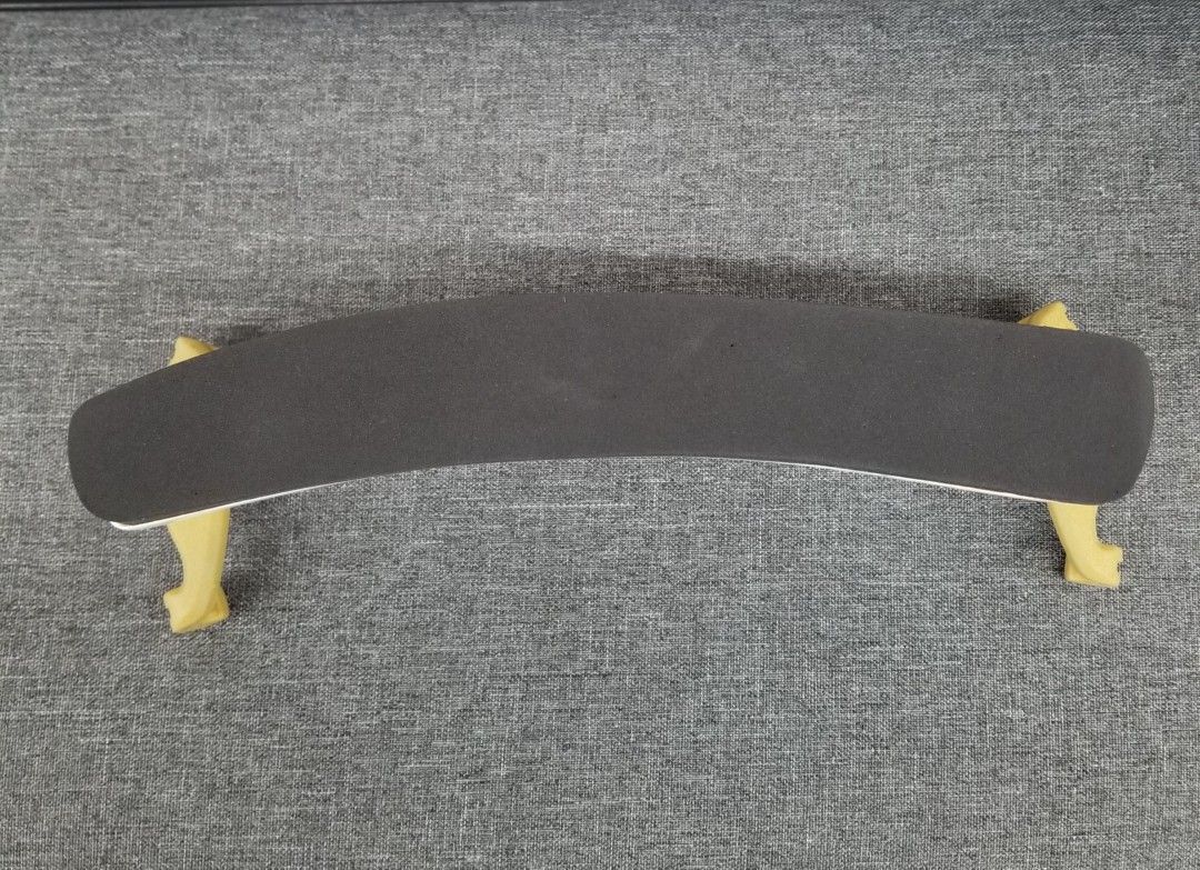 バイオリン4|4肩当 KUN Bravo デザイン