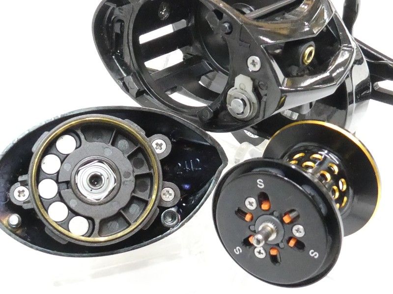 アブガルシア レボ ブラック 9 (01-9101230005) - メルカリ