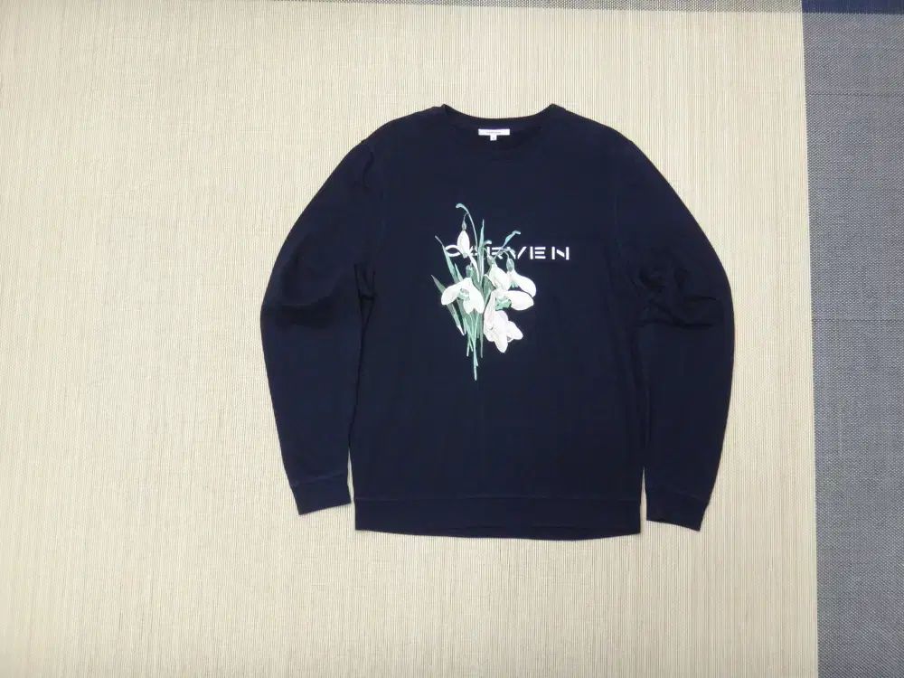 105 カルヴァン CARVEN フラワー 刺繍 スウェット