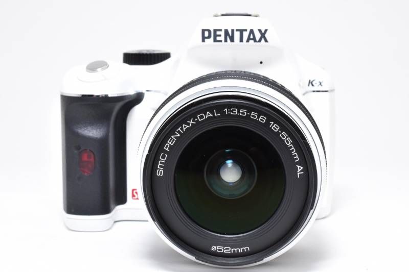 実用品】Pentax ペンタックス K-x 白 ホワイト シャッター数約940枚と
