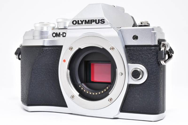光学 上品 Olympus オリンパス OM-D E-M 10 III ボディ シャッター数6844回と少ない ミラーレス一眼カメラ 3992-14