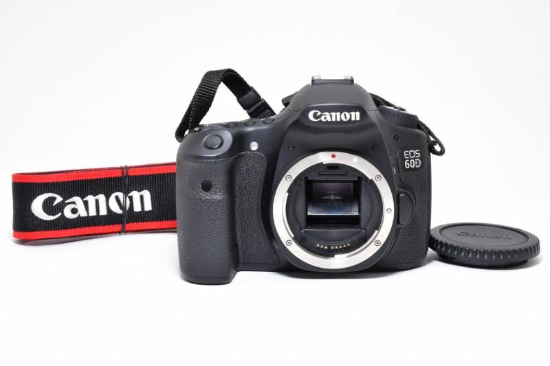 実用美品】Canon キャノン EOS 60D ボディ シャッター数4583枚と少ない
