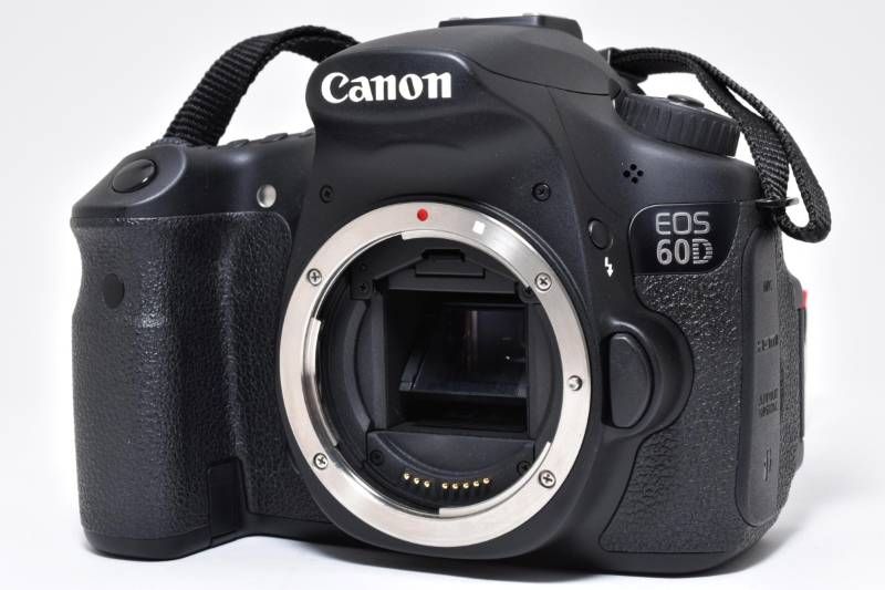 シャッター回数僅か111回！Canon キャノン EOS 60D ボディ シャッター回数僅か111回！Canon キャノン EOS 60D ボディ