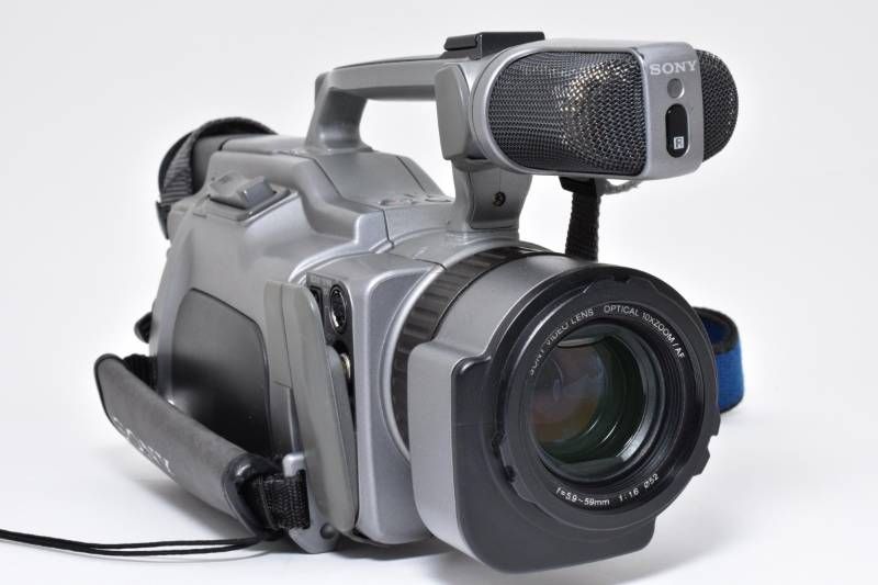1000 ビデオカメラ