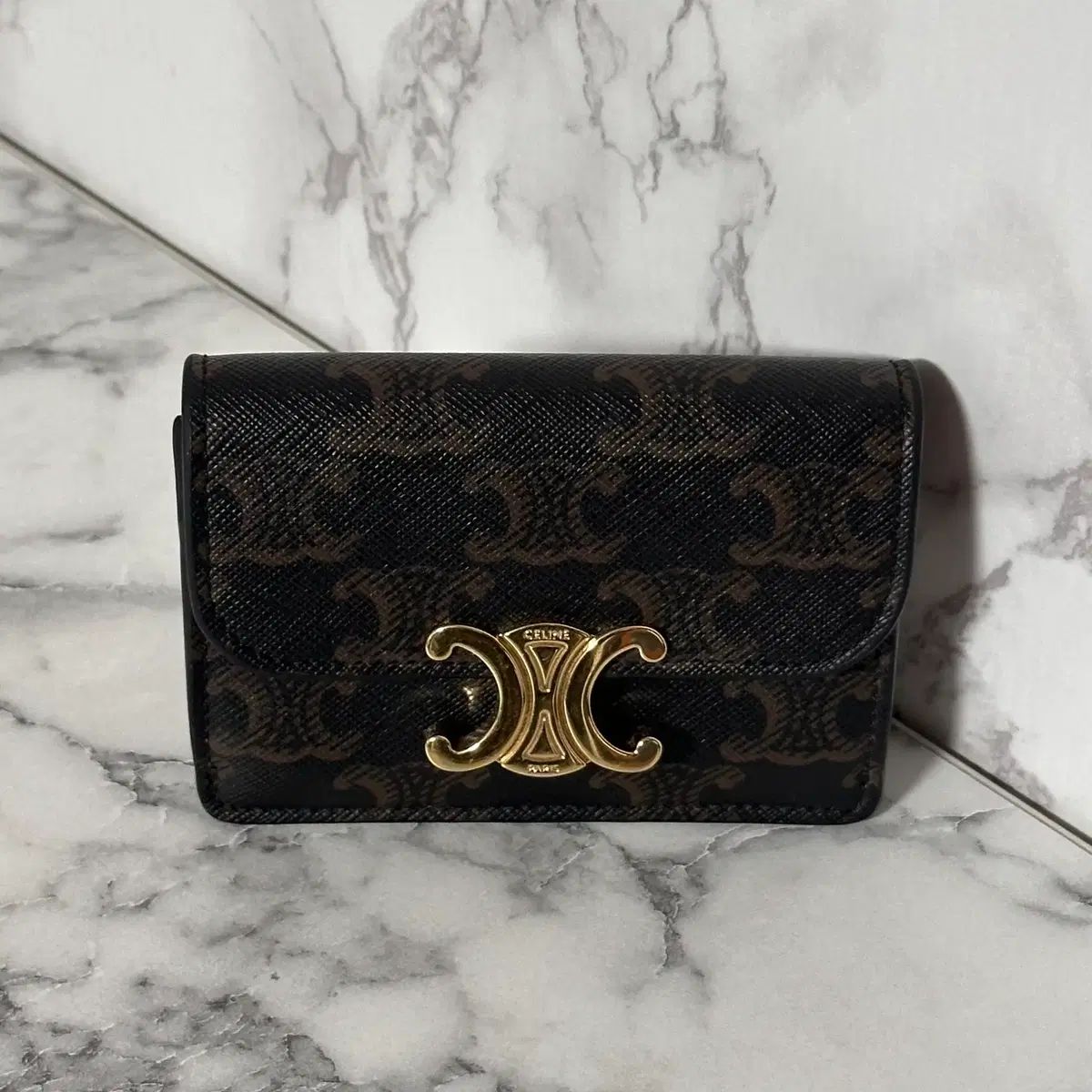 OS セリーヌ トリオンフ フラップ カード ホルダー 財布