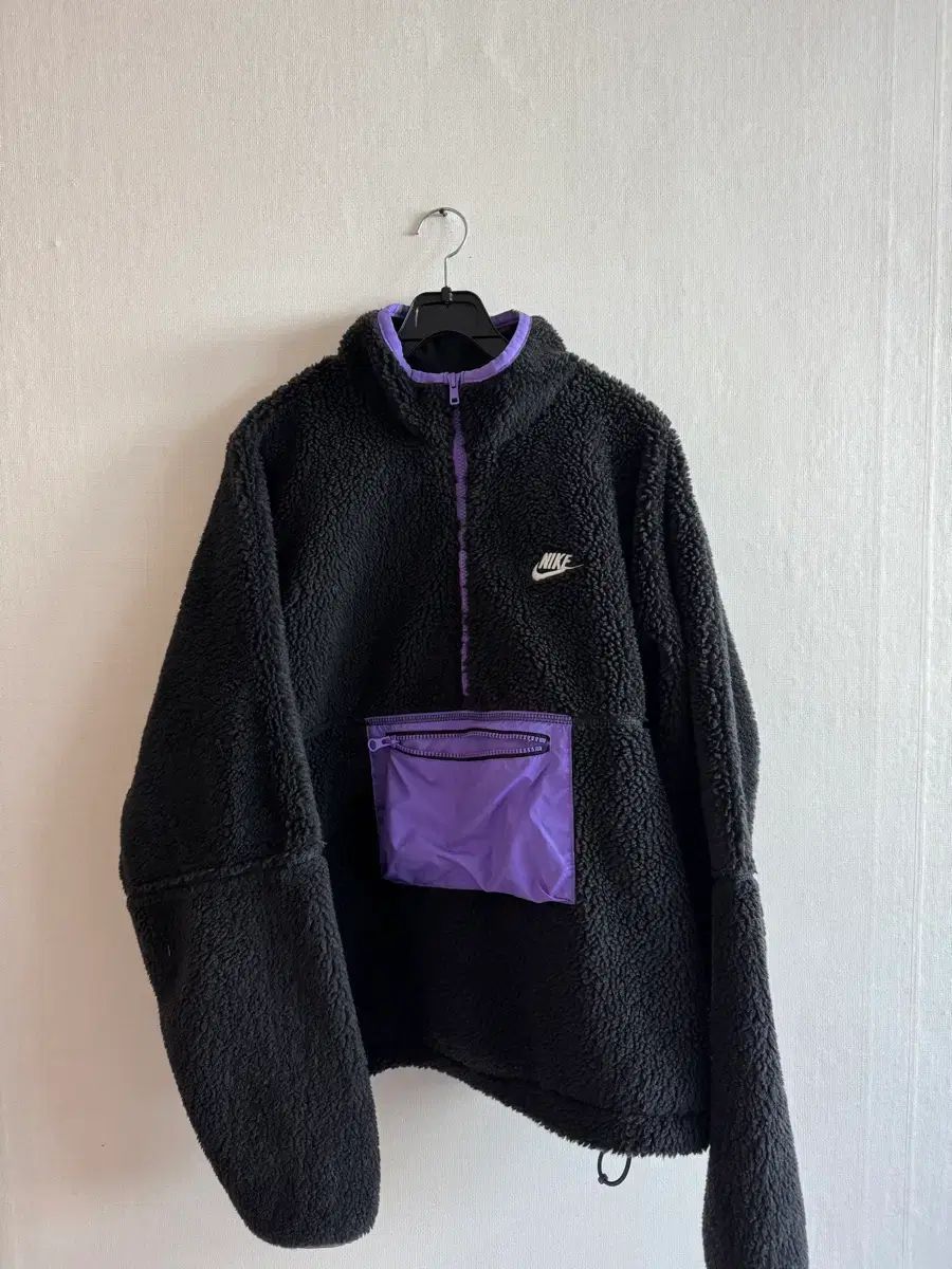ナイキ ブラック フリース パープル ポイント