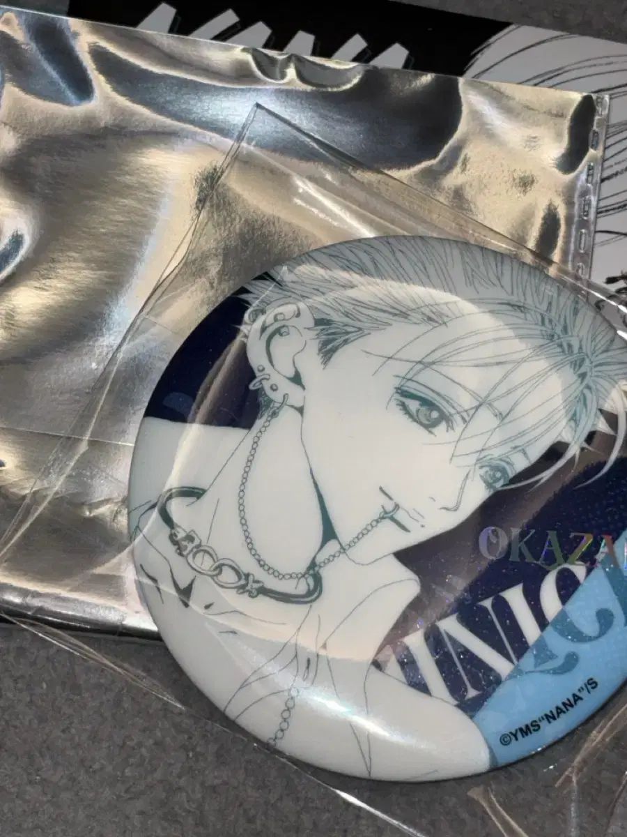 矢沢あい Nana なな 中国 上海 コラボ カフェ 缶バッジ 工藤 新一