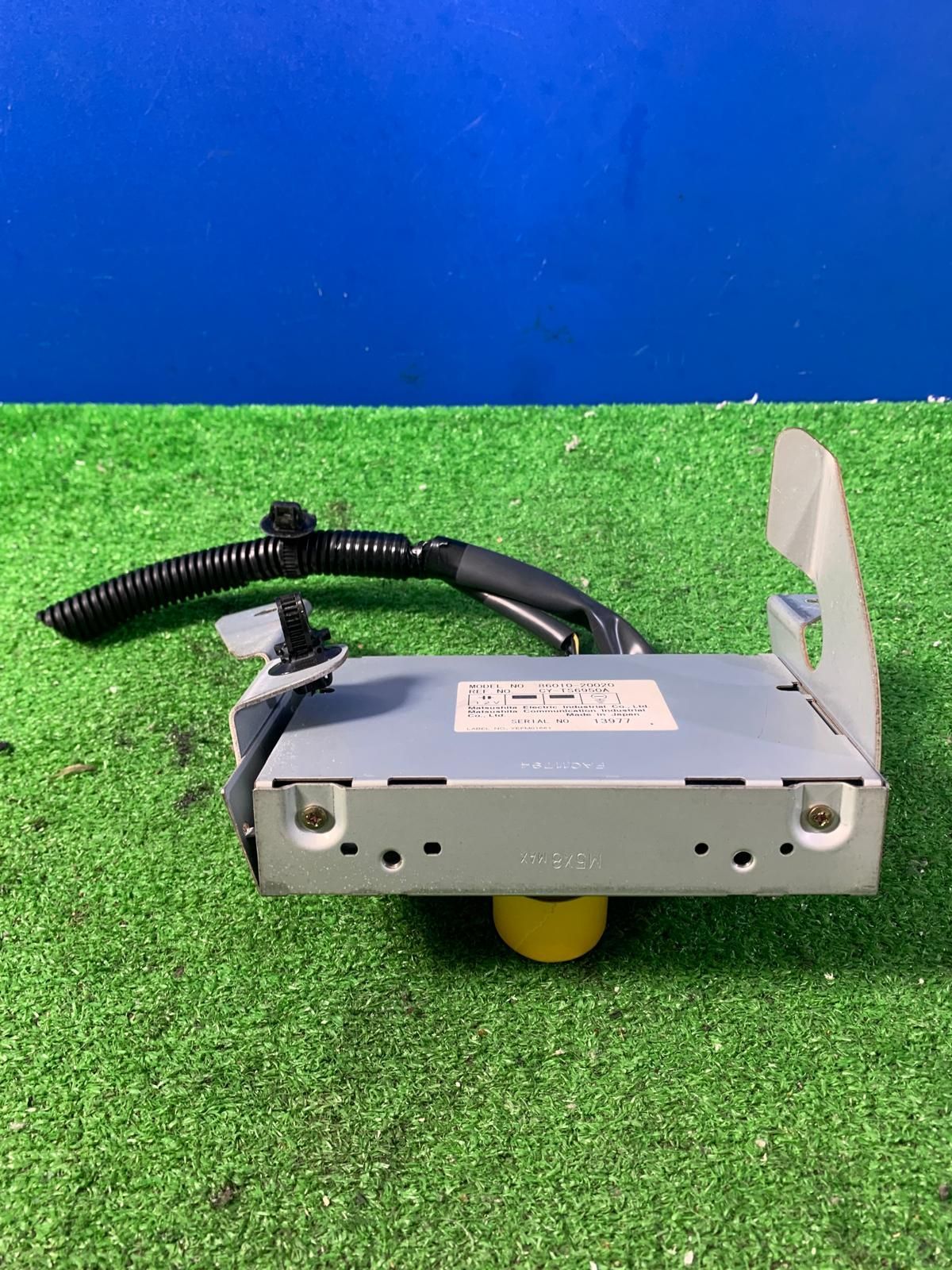 ZT-7453] 純正トヨタ マークII グランデ JZX110 H12年 TVチューナー