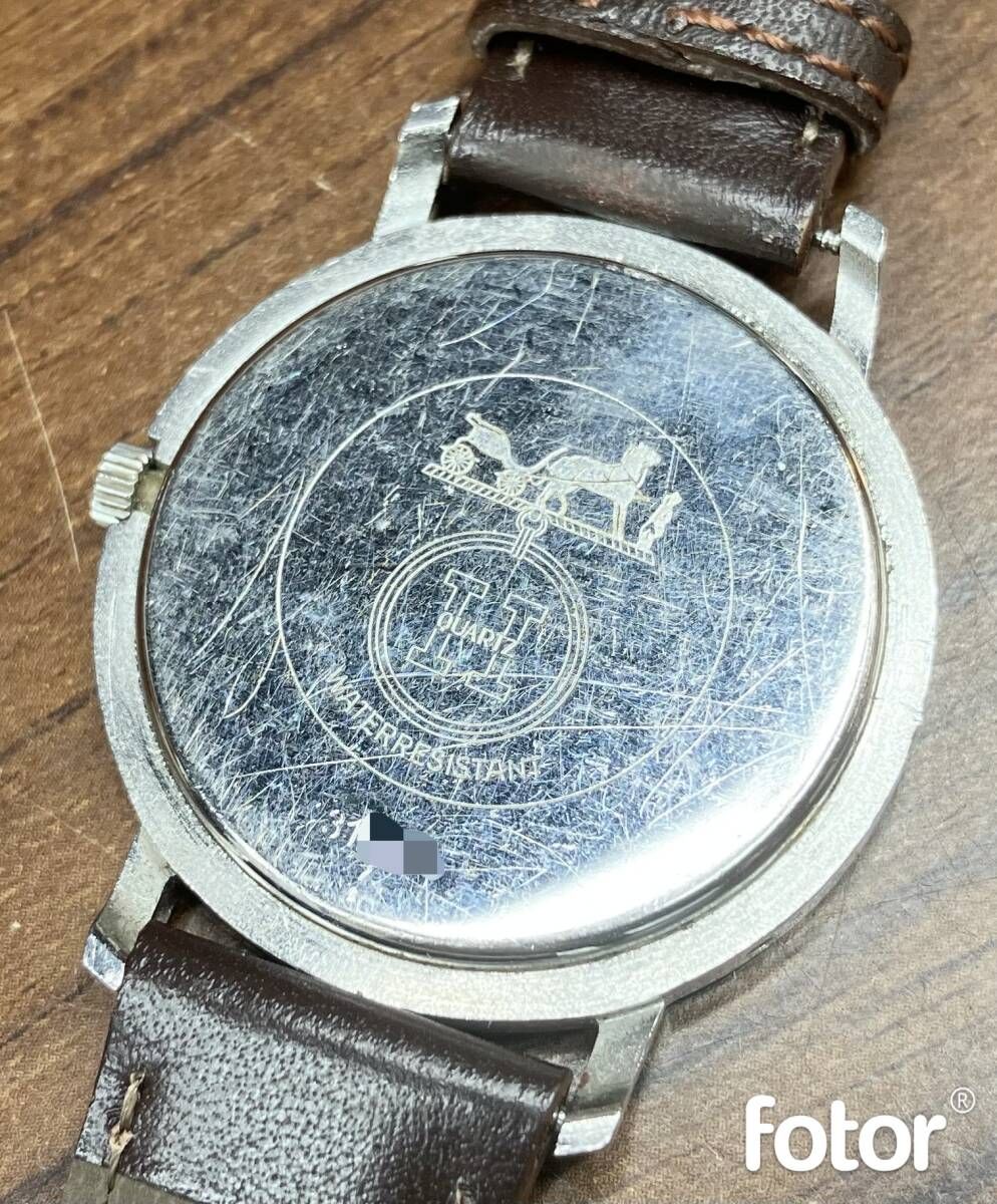 腕時計 アイボリー文字盤