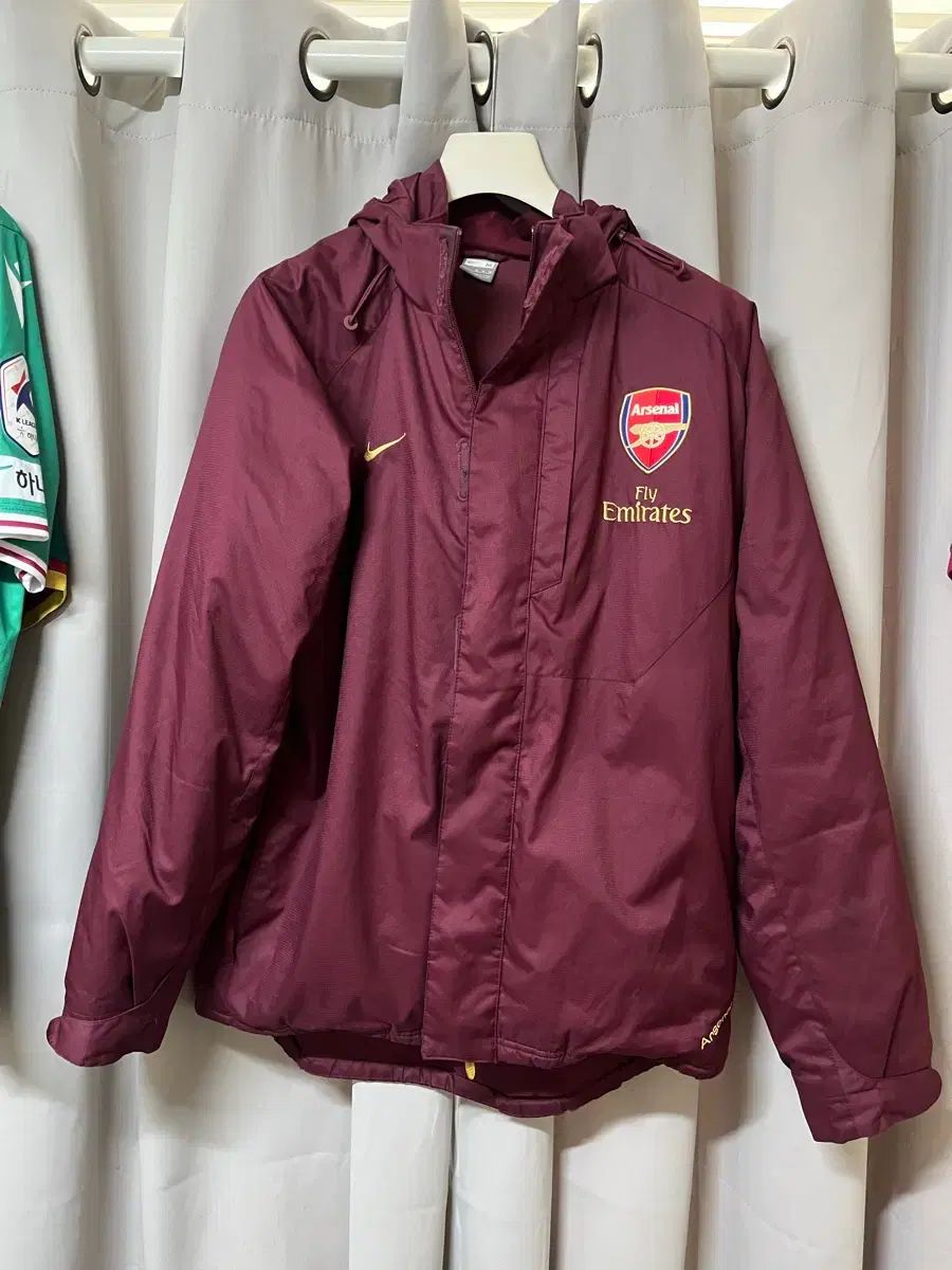 アーセナル NIKE ミッドフィルダー ジャケット バーガンディ 海外M