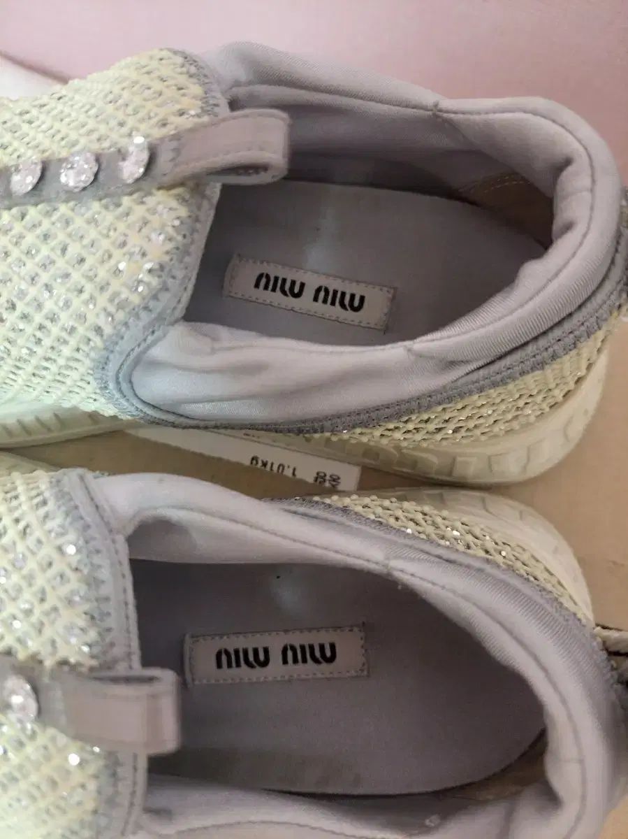 ジュエリー クリスタル