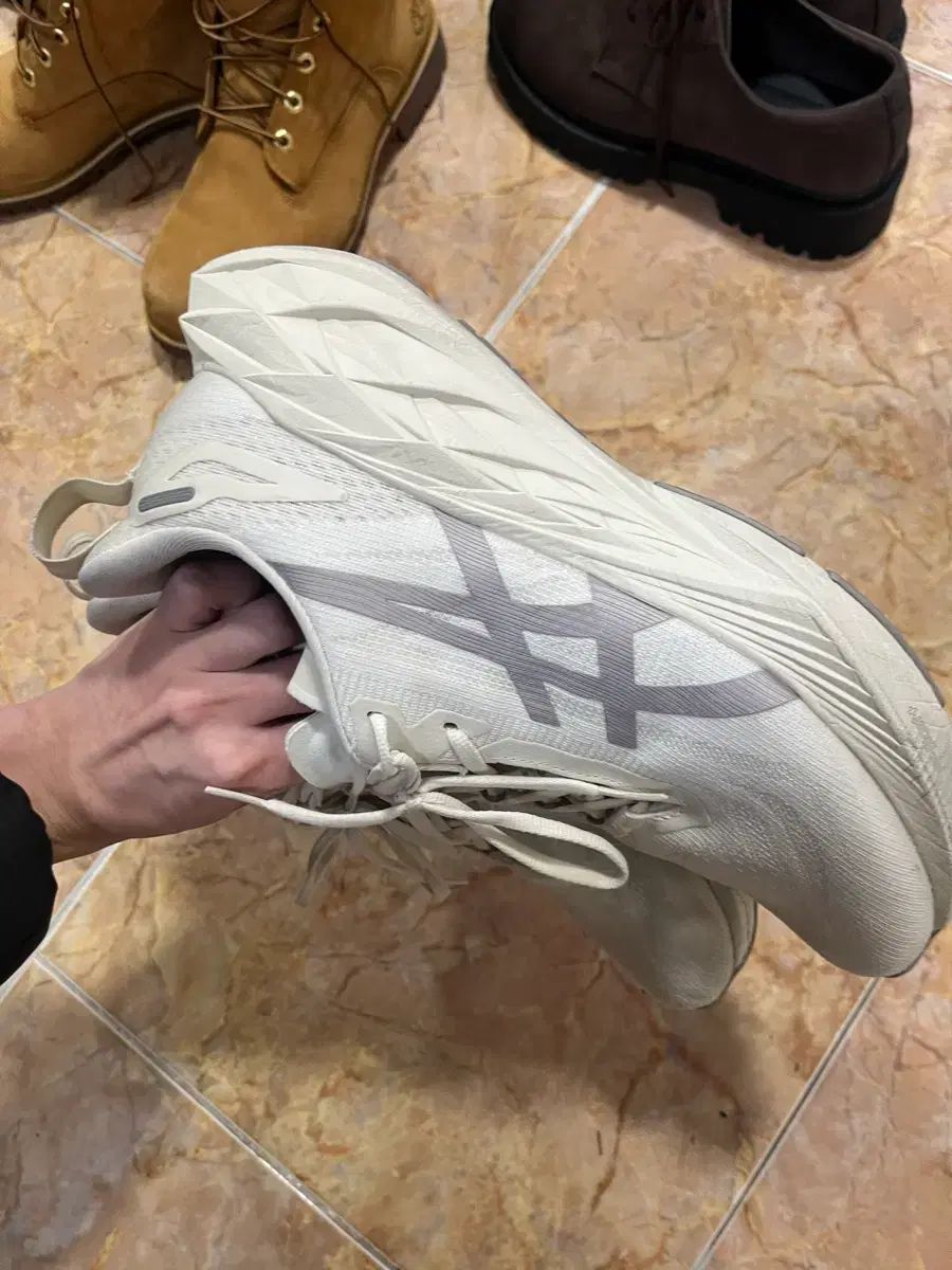 SUPERBLAST ランニングシューズ