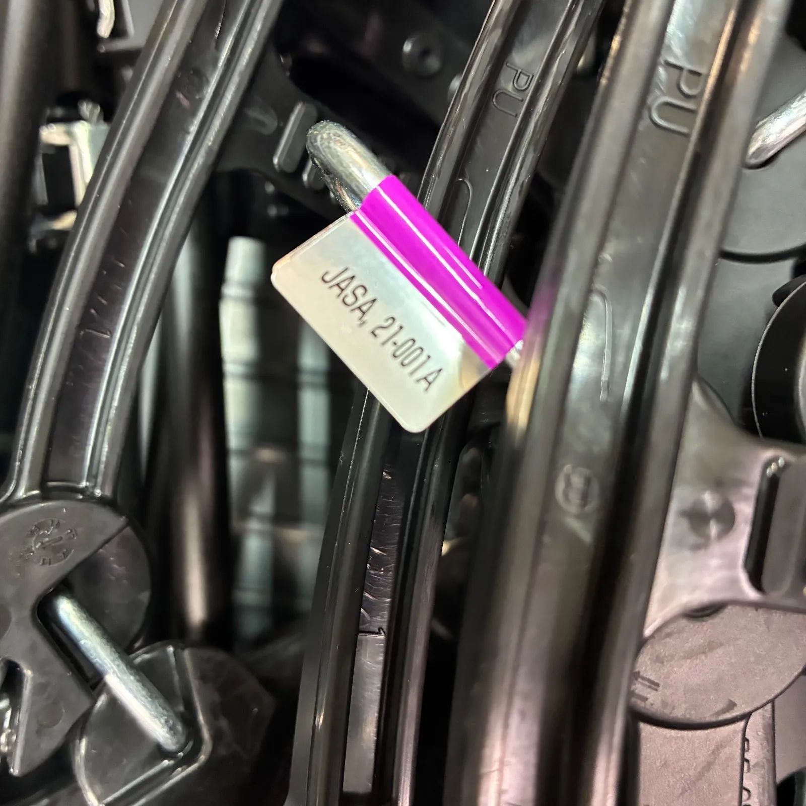 非金属タイヤチェーン