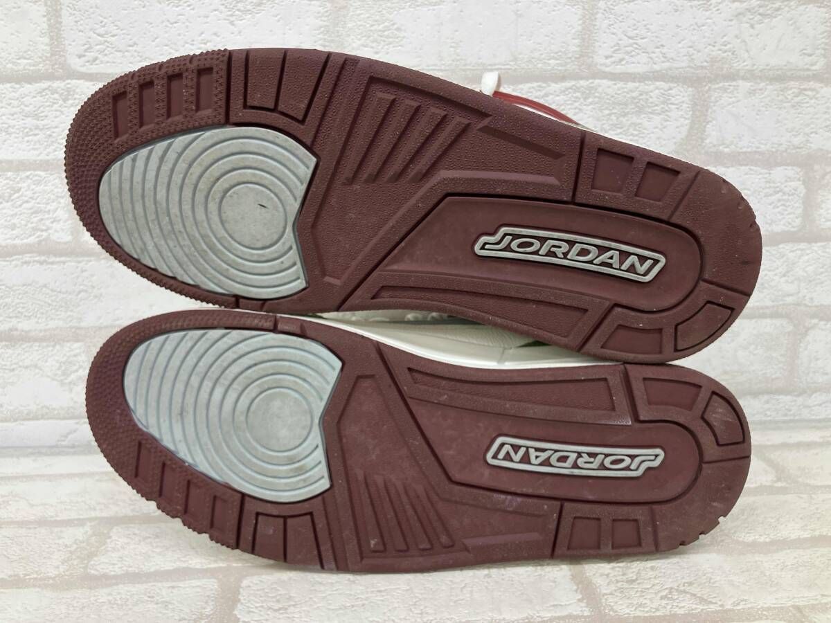 スパイジーク スニーカー