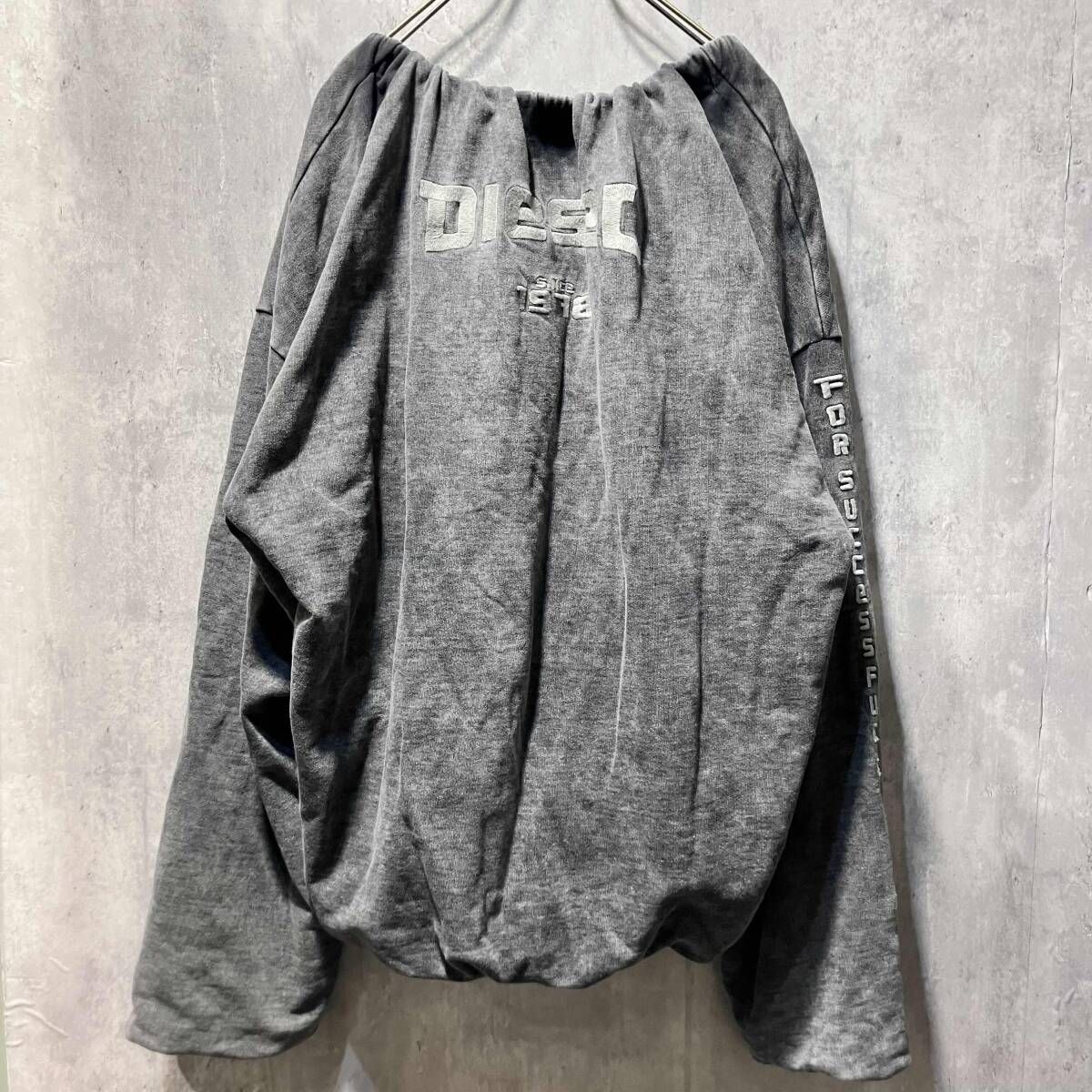 DIESEL S-FISHY-5 オーバーサイズクロップドスウェット -157|192 サイズS グレー系 ディーゼル