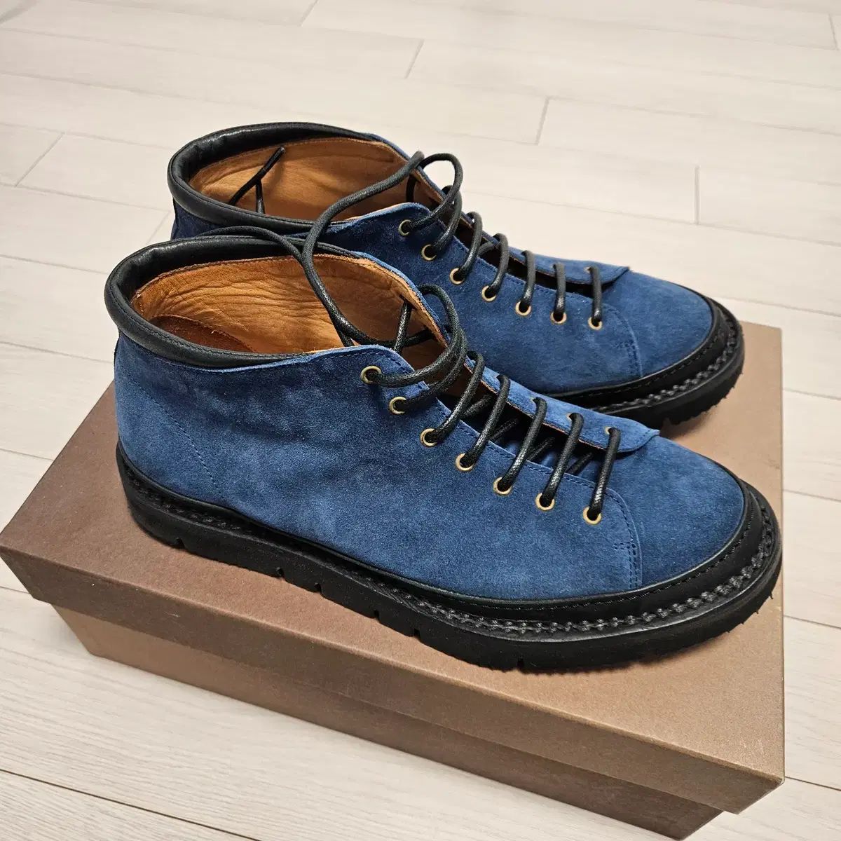 ブッテロ スニーカー ブーツ スウェード 260 コモンプロジェクツ